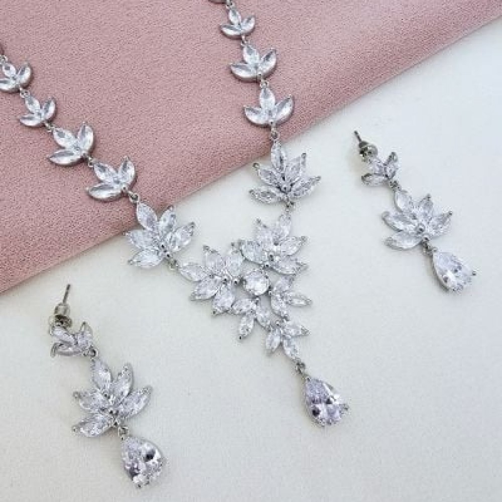 Vip Taşlı Set Vip Taşlı Set