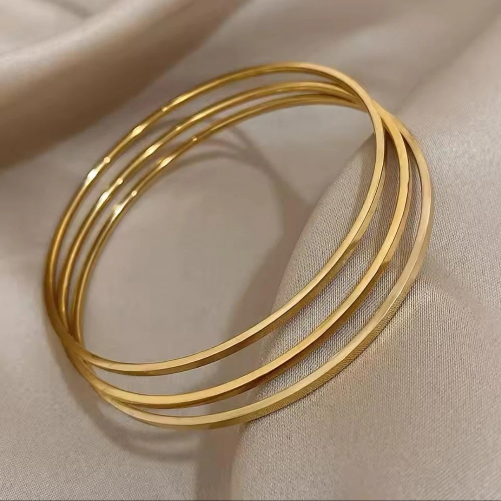 Çelik Gold Ajda Bileklik (Büyük Boy) Adet Fiyatıdır Çelik Gold Ajda Bileklik (Büyük Boy) Adet Fiyatıdır